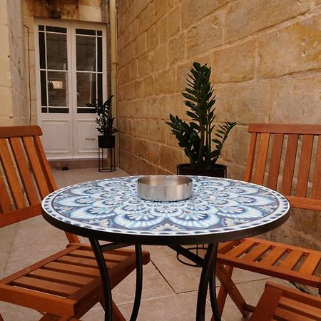 Villa Number10 à Sliema Extérieur photo